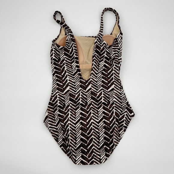 GOTTEX Brown and White Patterned One Piece Swimsuit size 14 women’s - Picture 2 of 9